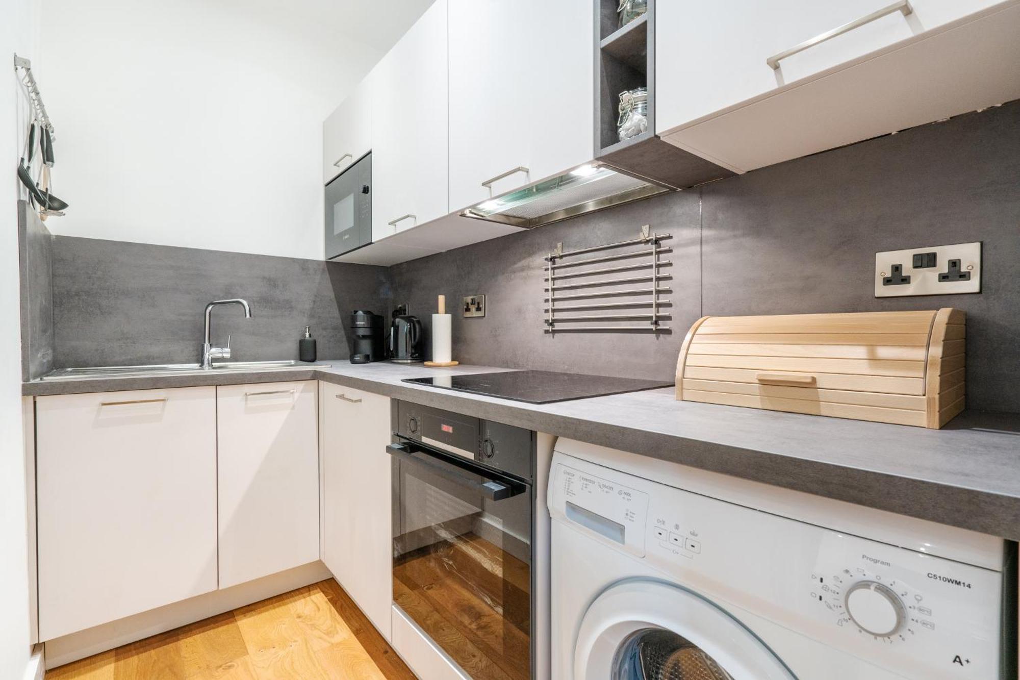 The Botanical Flat 1 * Sheffield
